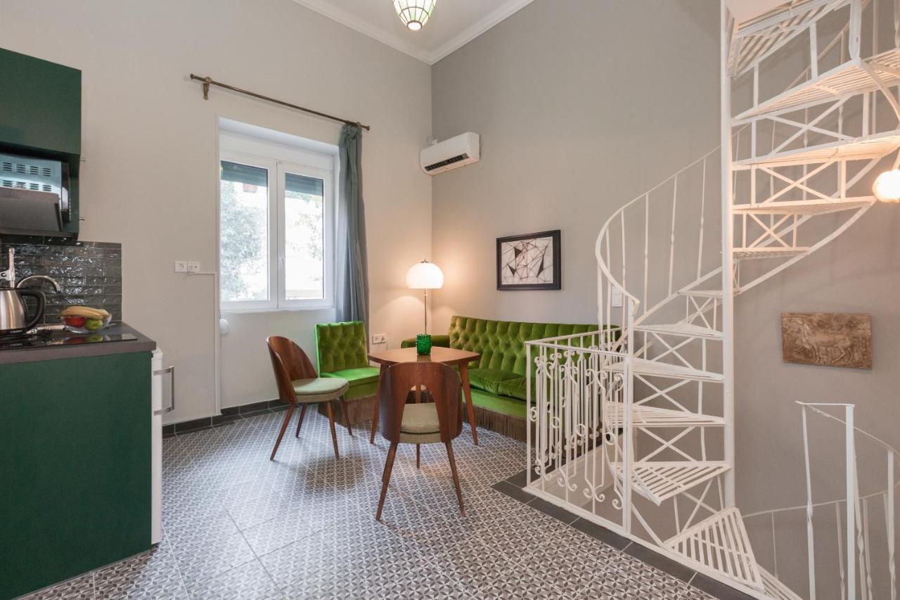 Troon Of Athens Apartments Eksteriør bilde