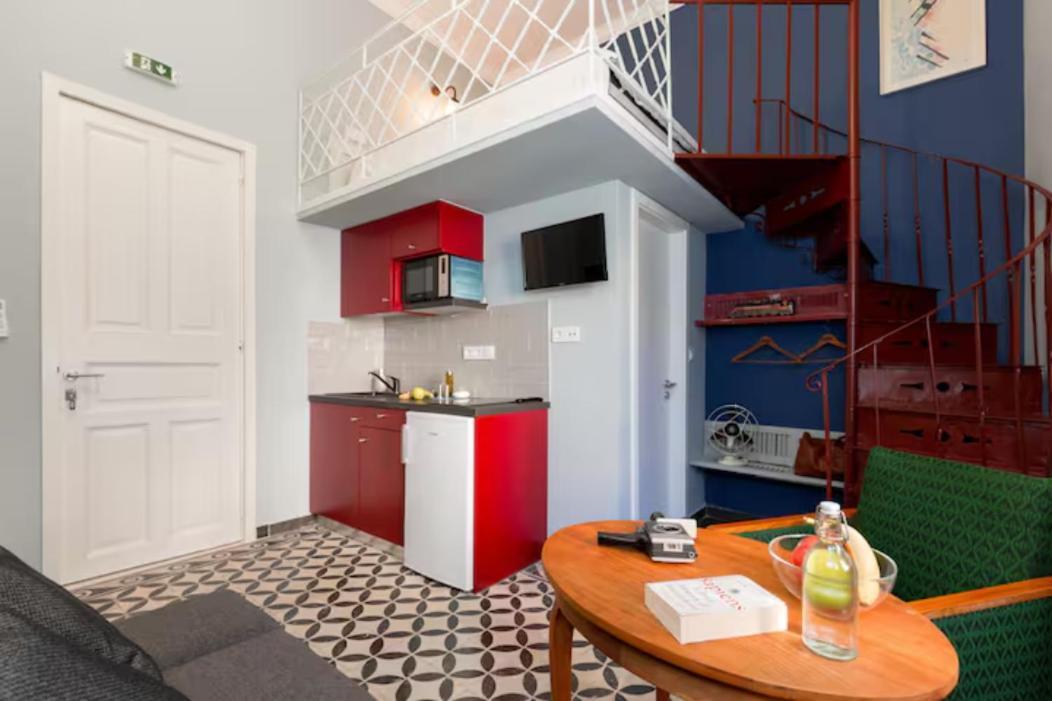Troon Of Athens Apartments Eksteriør bilde
